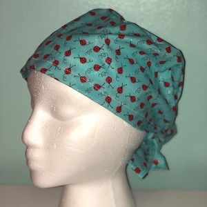 Tie back style surgical hat